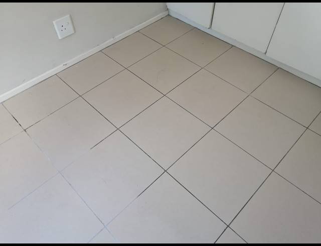 3 BEDROOM APARTMENT TO LET IN WESTVILLE